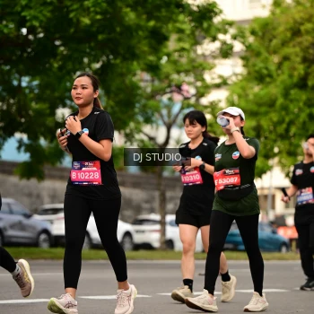 Runner Photo 4155714