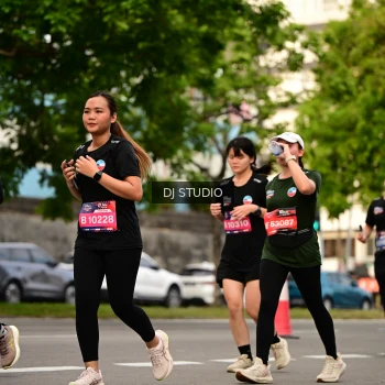 Runner Photo 4155716