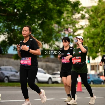 Runner Photo 4155719