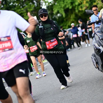 Runner Photo 4155723