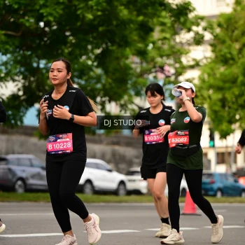 Runner Photo 4155725