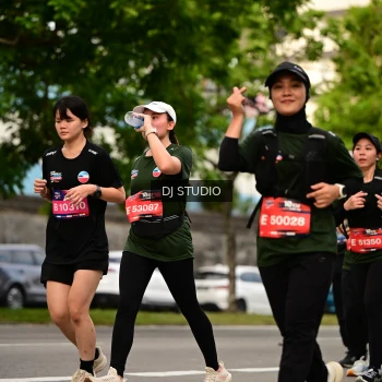 Runner Photo 4155730