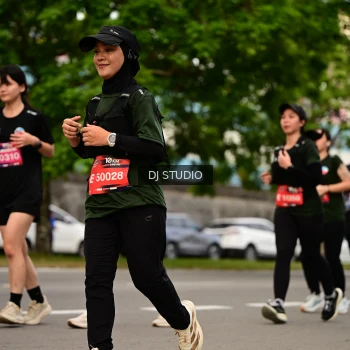Runner Photo 4155746