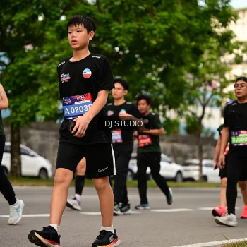 Runner Photo 4155772