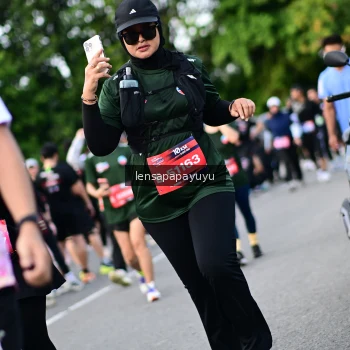 Runner Photo 4155788