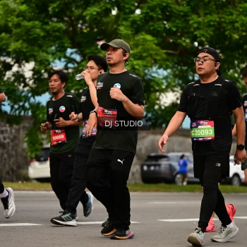 Runner Photo 4155792