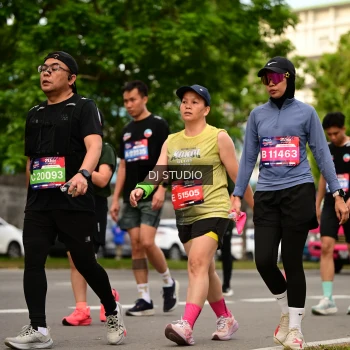 Runner Photo 4155798