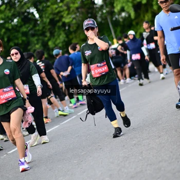 Runner Photo 4155807