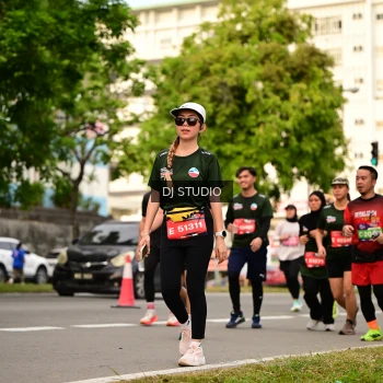 Runner Photo 4155850