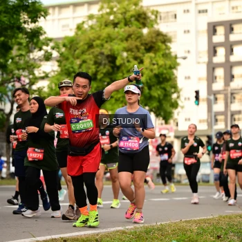 Runner Photo 4155863