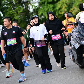 Runner Photo 4155868