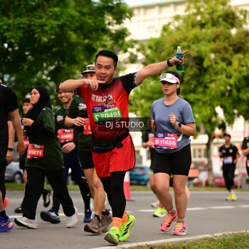 Runner Photo 4155876