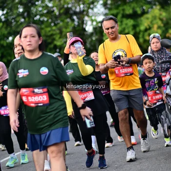 Runner Photo 4155905