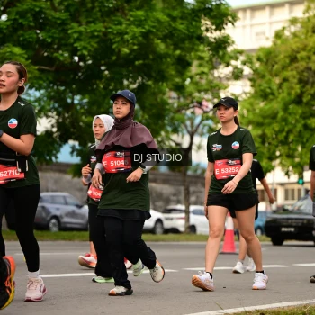 Runner Photo 4155912