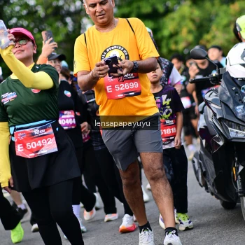 Runner Photo 4155916