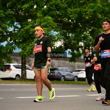 Runner Photo 4155939