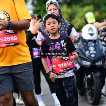Runner Photo 4155943