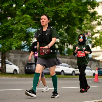 Runner Photo 4155944