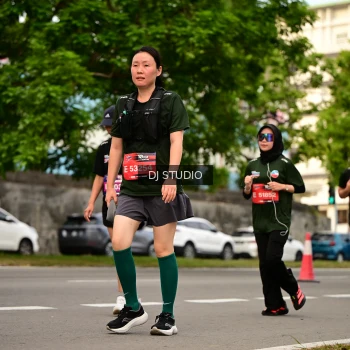 Runner Photo 4155946