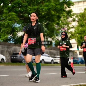 Runner Photo 4155947