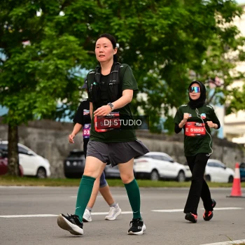 Runner Photo 4155950