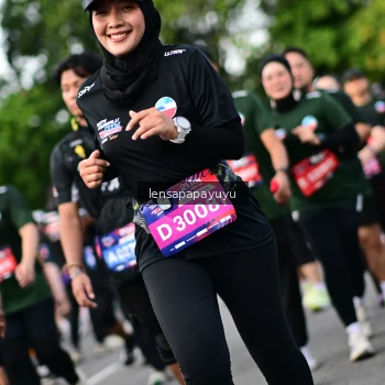 Runner Photo 4155963