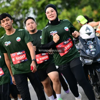 Runner Photo 4155975