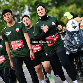 Runner Photo 4155984