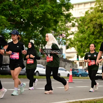 Runner Photo 4155985