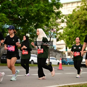 Runner Photo 4155987