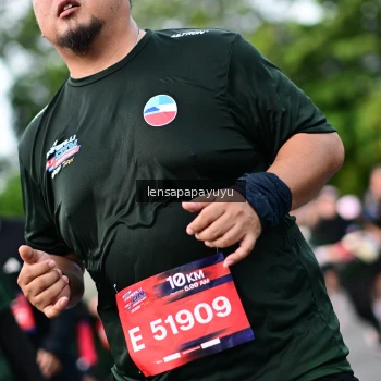 Runner Photo 4155988