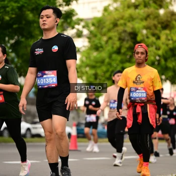 Runner Photo 4156004