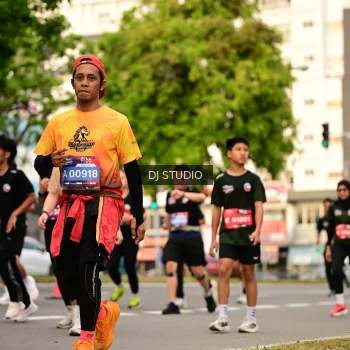 Runner Photo 4156021