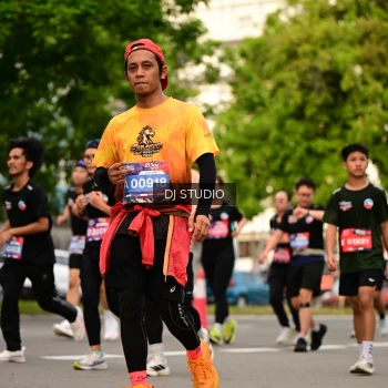 Runner Photo 4156024