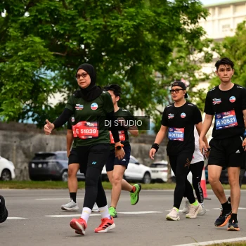 Runner Photo 4156040