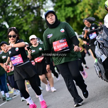 Runner Photo 4156041