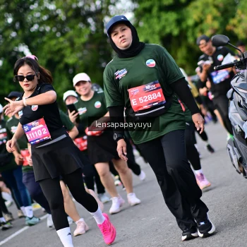 Runner Photo 4156044