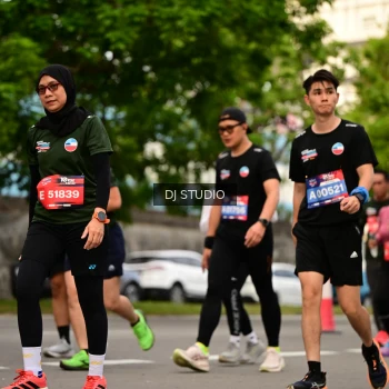 Runner Photo 4156047