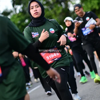 Runner Photo 4156051