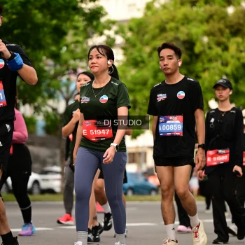 Runner Photo 4156059