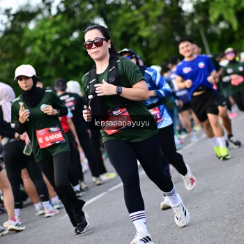 Runner Photo 4156082