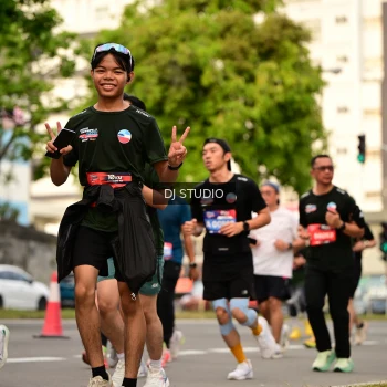 Runner Photo 4156094