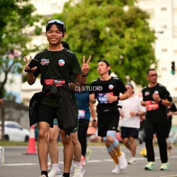Runner Photo 4156095