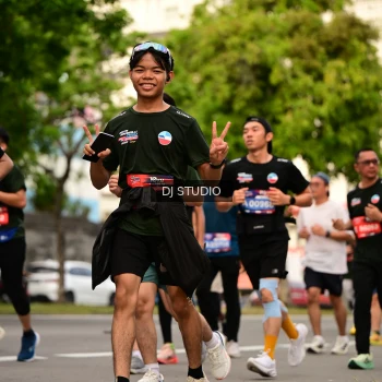 Runner Photo 4156098