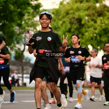 Runner Photo 4156099