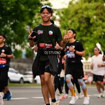 Runner Photo 4156106