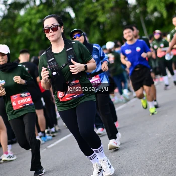 Runner Photo 4156114