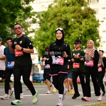 Runner Photo 4156120