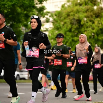 Runner Photo 4156124