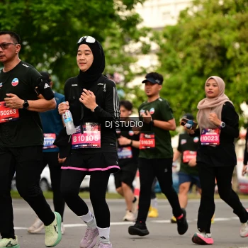Runner Photo 4156129